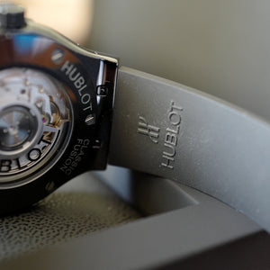 Classique Fusion 542.CM.1171.RX Hublot neuve de stock boite papier