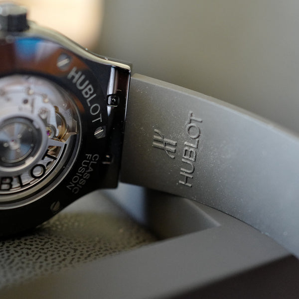 Classique Fusion 542.CM.1171.RX Hublot neuve de stock boite papier