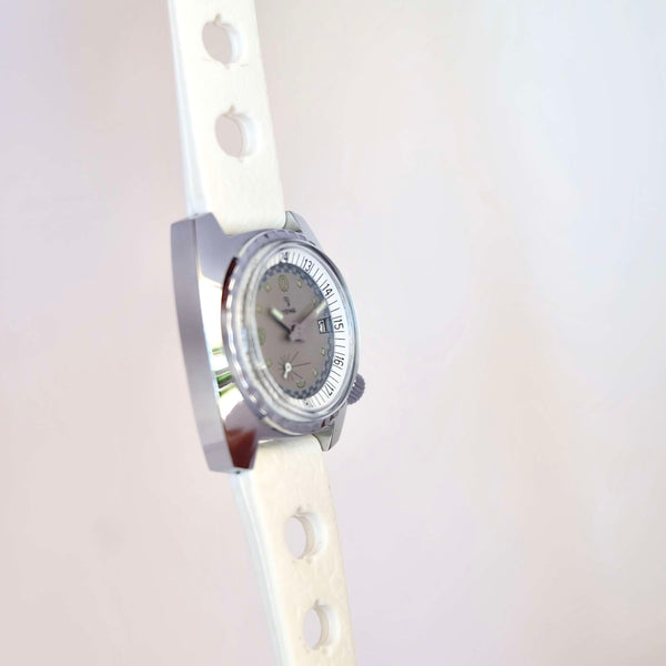 Montre vintage Yema ancienne NOS femme