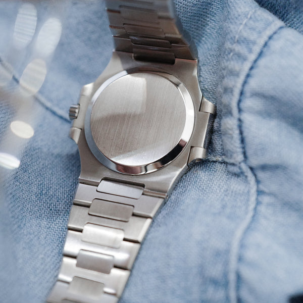 Patek Philippe  Nautilus ' Heures Romaines '  (2000)