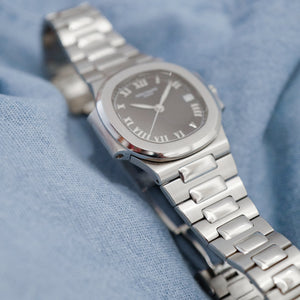 Patek Philippe  Nautilus ' Heures Romaines '  (2000)