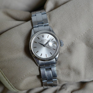 Rolex Oyster Perpetual Date 6517 bracelet oyster lunette cannelée femme