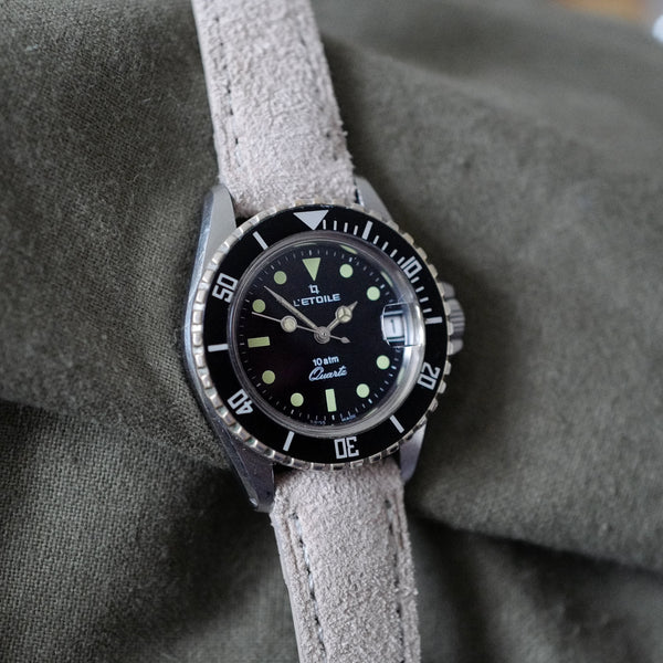 Ancienne montre de plongée pour femme