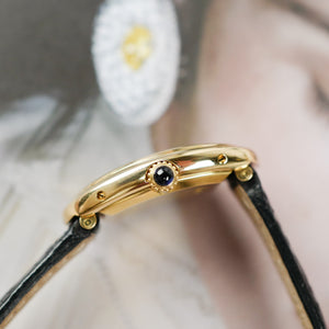 Café noir les montres Cartier baignoire double rang mécanique Paris 1980