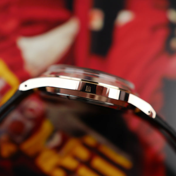 Café noir les montres chronographe doré noir Astree watch Venus 188