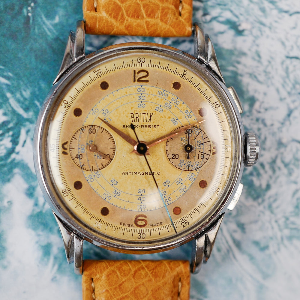 Café noir les montres chronographe Suisse en acier vintage 1950 Venus 188
