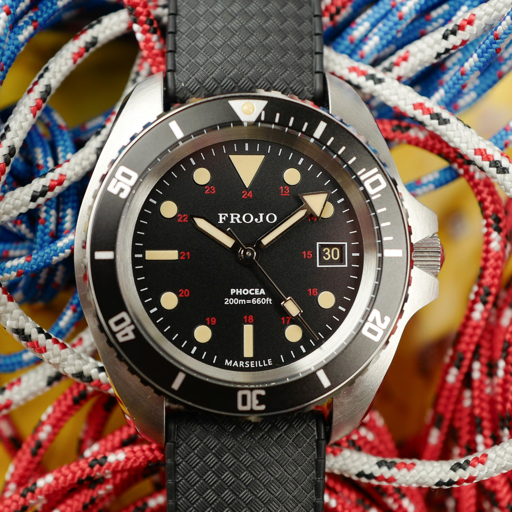 Café noir les montres horlogerie vendeur Marseille Frojo Phocéa maxi dial 170 ans édition limitée