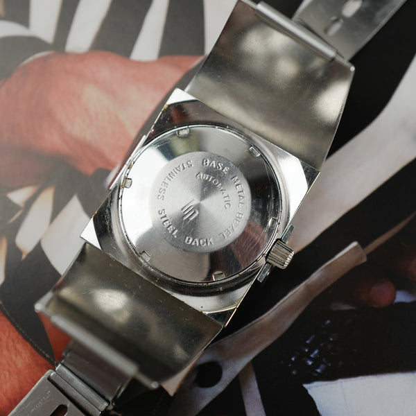 Café noir les montres Lip Baschmakoff cartouche automatique 1970