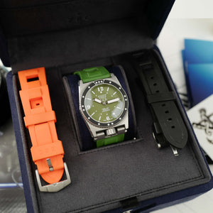 cafe noir les montres vintage ZRC Grands Fonds 300m Military verte kaki kakhi boite papier 2021
