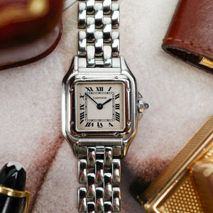 cafe noir les montres vintage cartier Panthère ref 1320 petit modèle tout acier pour femme vintage 1990