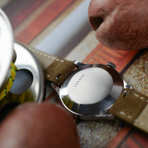 cafe noir les montres vintage horloger marseille jaeger lecoultre mecanique grande seconde classique vintage manuelle 1950