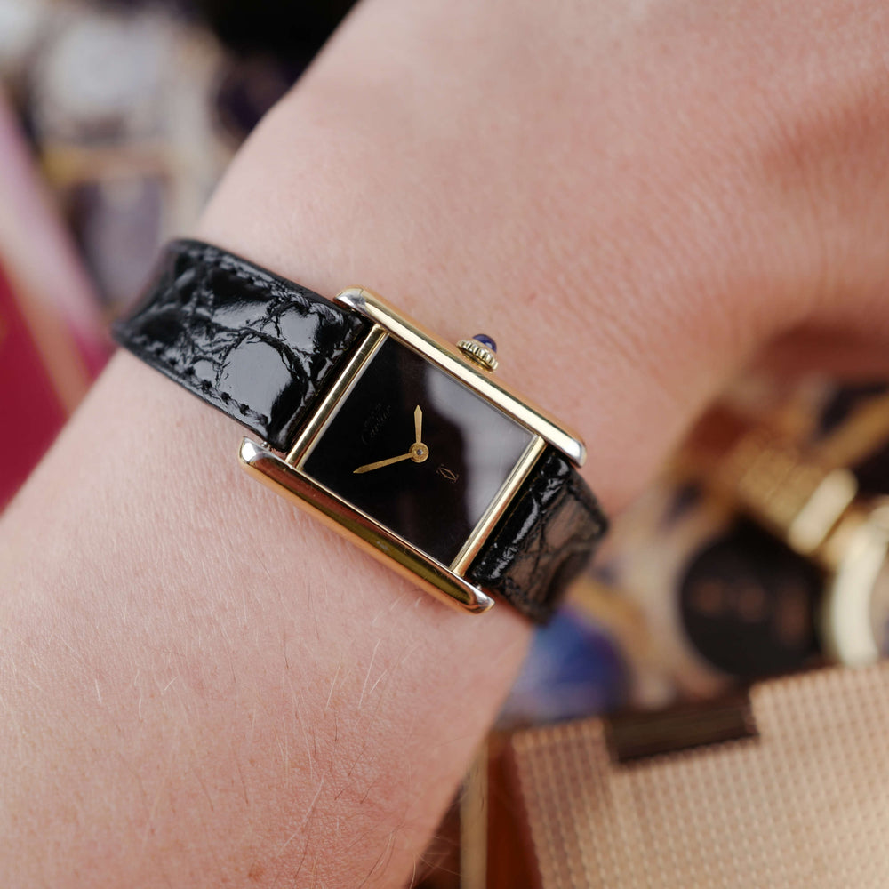 cafe noir les montres vintage horloger marseille montres cartier tank must vintage PM petit modele taille femme cadran noir laqué vintage_2