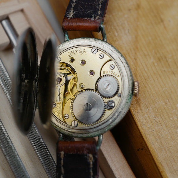 cafe noir les montres vintage horloger marseille omega-de-soldat-poilu-montre-de-tranchee-de-la-premiere-guerre-mondiale-vintage-1916