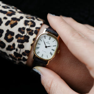 OMEGA Ellipse De Ville Dorée pour femme (Vintage 1975)