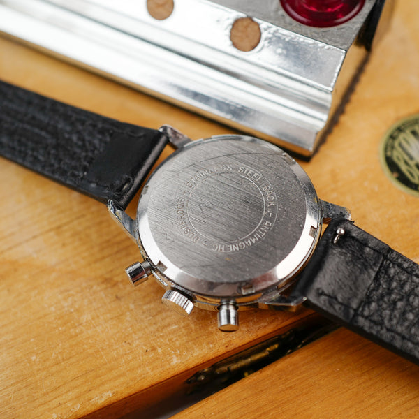 Café noir les montres vintage Myon chronographe racing vintage Valjoux 7733 1970