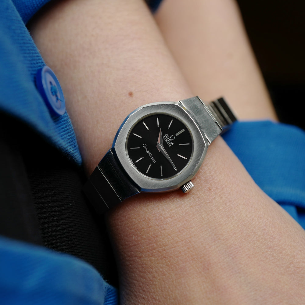 cafe noir les montres vintage omega constellation femme or acier 595 0001 795 0800 cadran noir bicolor 28 mm mini 1977