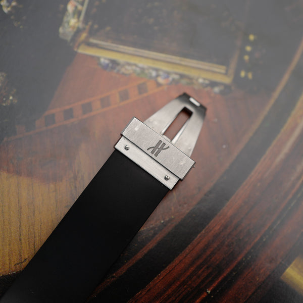 Café noir montre vintage Marseille horloger Hublot MDM Genève automatique full set 2001