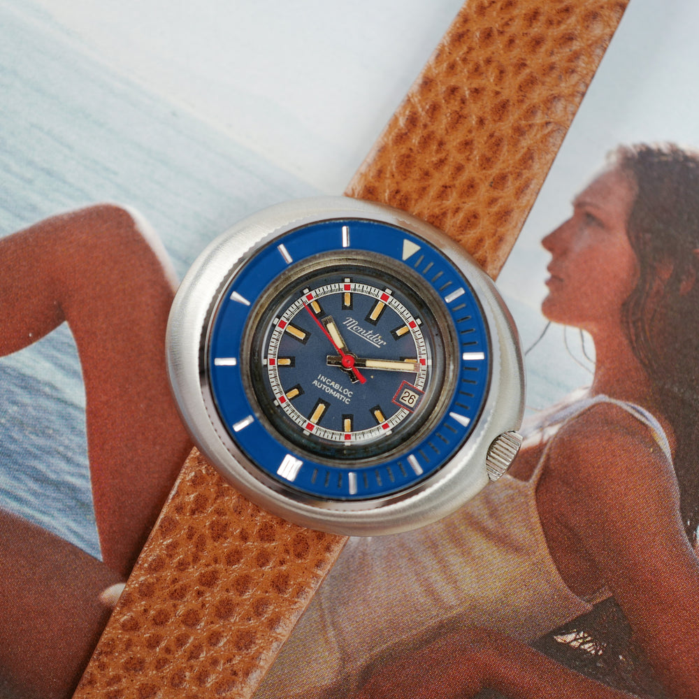 Café noir montre vintage Marseille horloger Montdor pebble mini plongeuse femme 1970