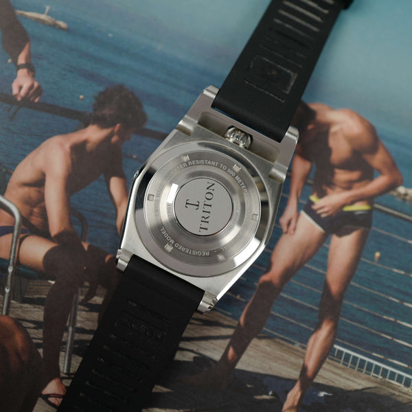 Café noir montre vintage Marseille horloger Triton Subphotique Marine nationale plongeur démineur