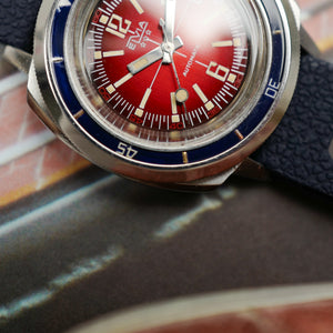 Café noir montres achat vente Marseille Elvia baby Panerai vintage bakélite rouge 1970 diver