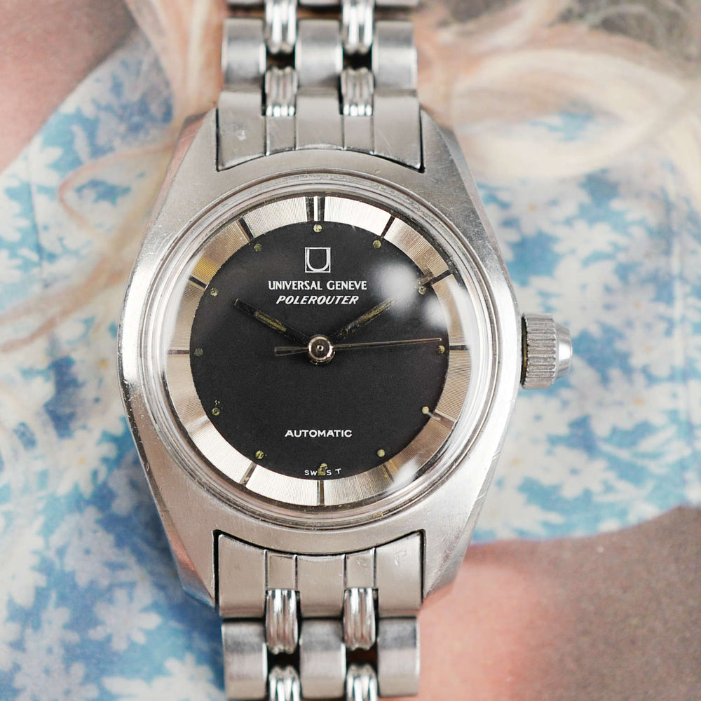 Café noir montres achat vente Marseille Universal Genève mini Polerouter lady Genta 825603 vintage 1960