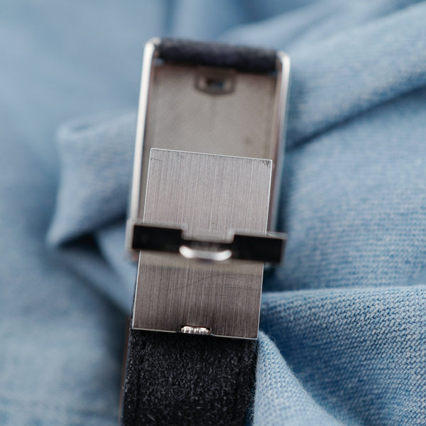cafe noir montres cartier tank basculante mécanique grand modèle déployante ref 2390