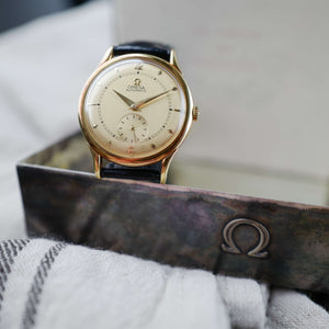 cafe noir montres horloger marseille omega centenary 30.10 or massif boite papier 1948_1