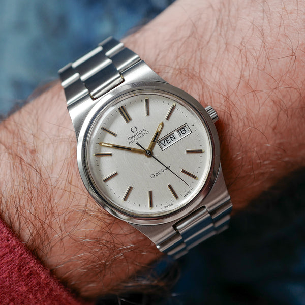 cafe noir montres horloger marseille omega vintage acier bracelet integré Genève Automatic automatique 1010_3