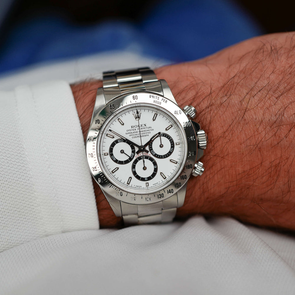 Café noir montres Marseille horloger Daytona blanc Zenith 16520