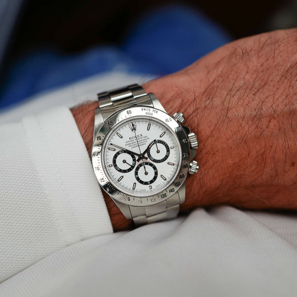 Café noir montres Marseille horloger Daytona blanc Zenith 16520