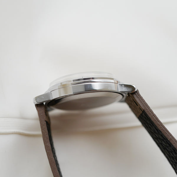 cafe noir montres vintage horloger marseille raketa montre russe copernik copernic neuve de stock_1