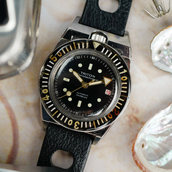 Café noir montres vintage horloger rachat Marseille Aix Triton Spirotechnique plongeuse Cousteau années 1960