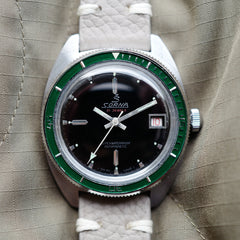 cafe noir montres vintage marseille horlogerie plongee ancienne sorna skin diver vert bakelite_2