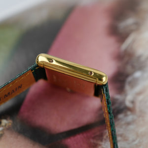 Cartier Tank Must quartz doré chiffres romains pour femme vintage 1980 mécanique