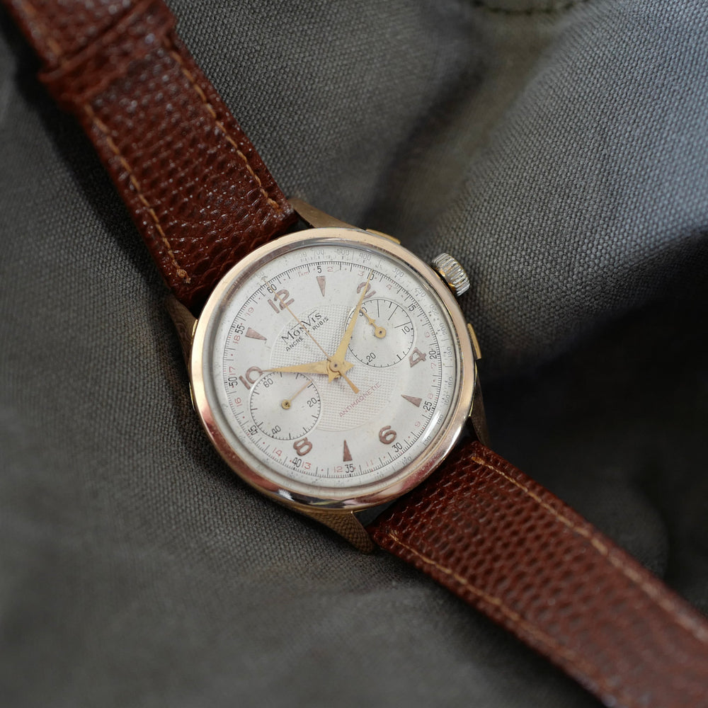 Landeron 51 Monvis or plein chronographe suisse