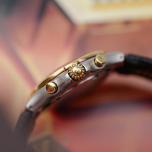 Couronne et poussoirs du chronographe