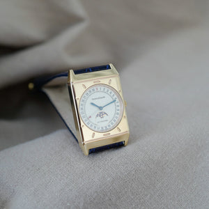 Jaeger vintage LeCoultre triple date calendrier or