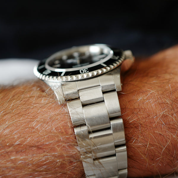 jamais polie Rolex Submariner No Date 14060M