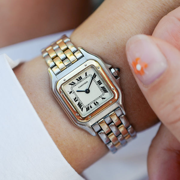 Jolie Cartier Panthère or et acier petit modèle