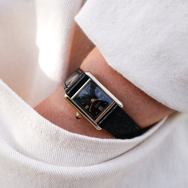 jolie montre cartier tank must vintage cadran noir mat