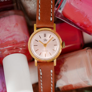 Jolie montre double tour pour femme
