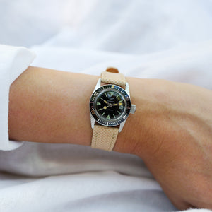 Jolie montre femme idée cadeau femme