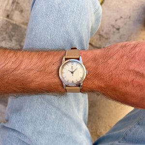 Jolie montre Omega Seamaster vintage
