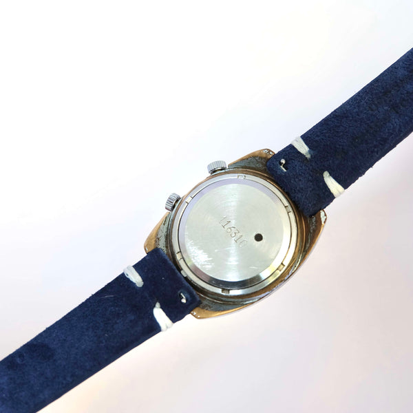 Jolie montre soviétique ancienne