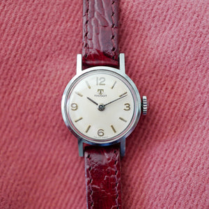 Jolie montre vintage femme bijoux mini Tissot