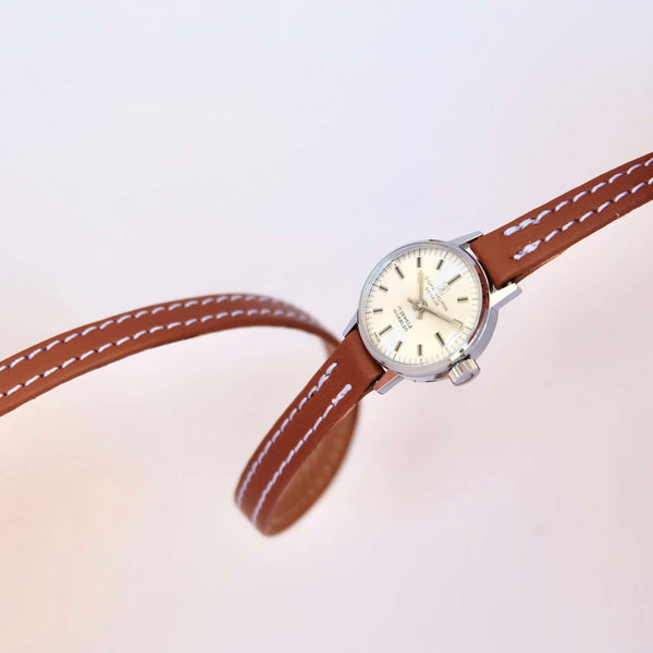 Petite montre de soirée cocktail vintage mécanique