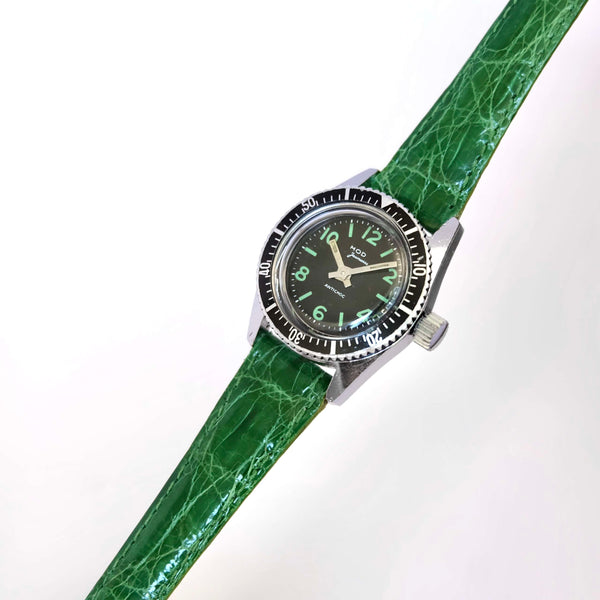 Mini montre femme plongée