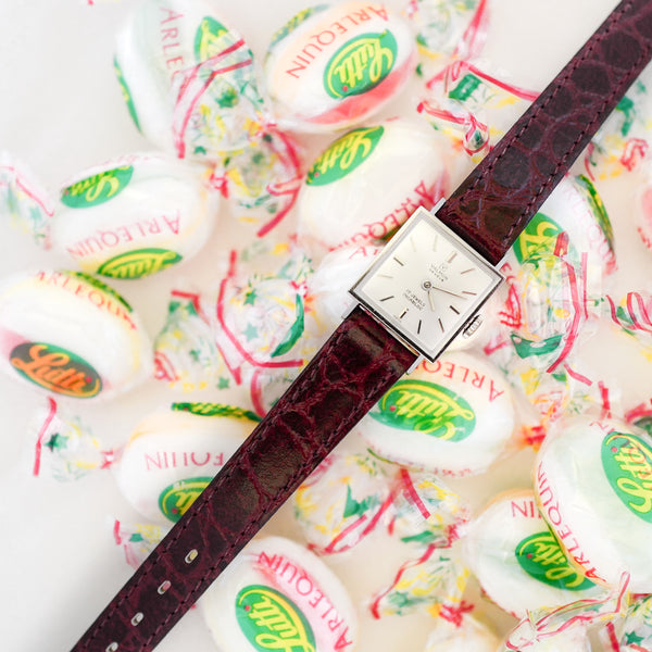 Mini petite montre pour femme ancienne