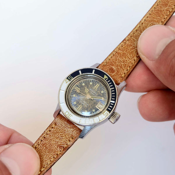 Montre ancienne femme vintage ETA suisse