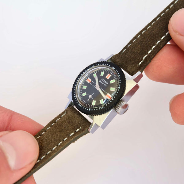 Montre ancienne kaki vintage
